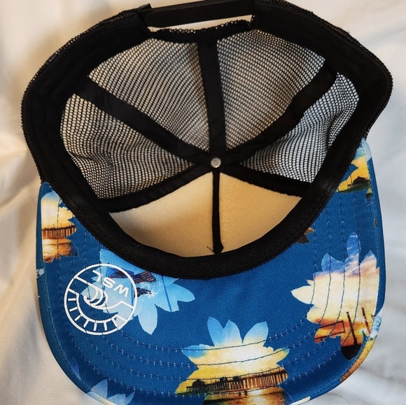 Vans US Open Of Surfing 2016 Trucker Hat Cap Padded Collectors Edition Snapback - Picture 8 of 9